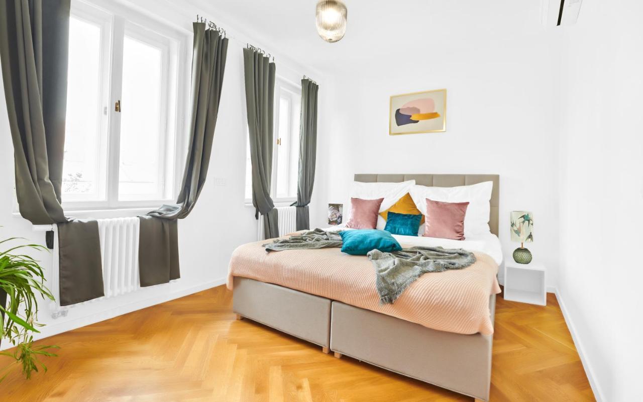 Residence Dlouha - Old Town Прага Екстериор снимка