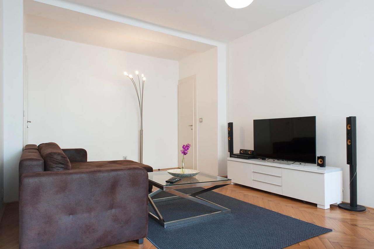 Residence Dlouha - Old Town Прага Екстериор снимка