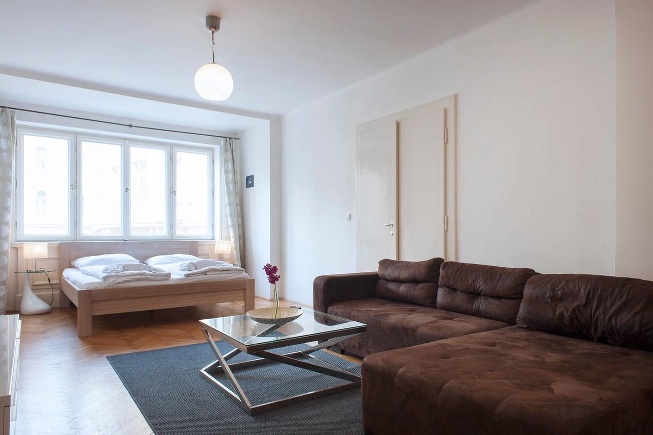 Residence Dlouha - Old Town Прага Екстериор снимка